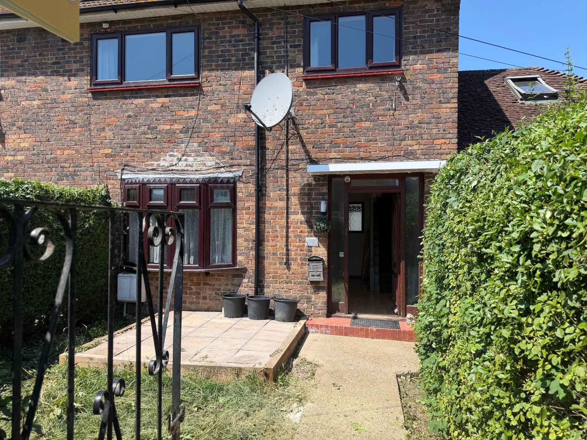 House Melksham Close in Greater London