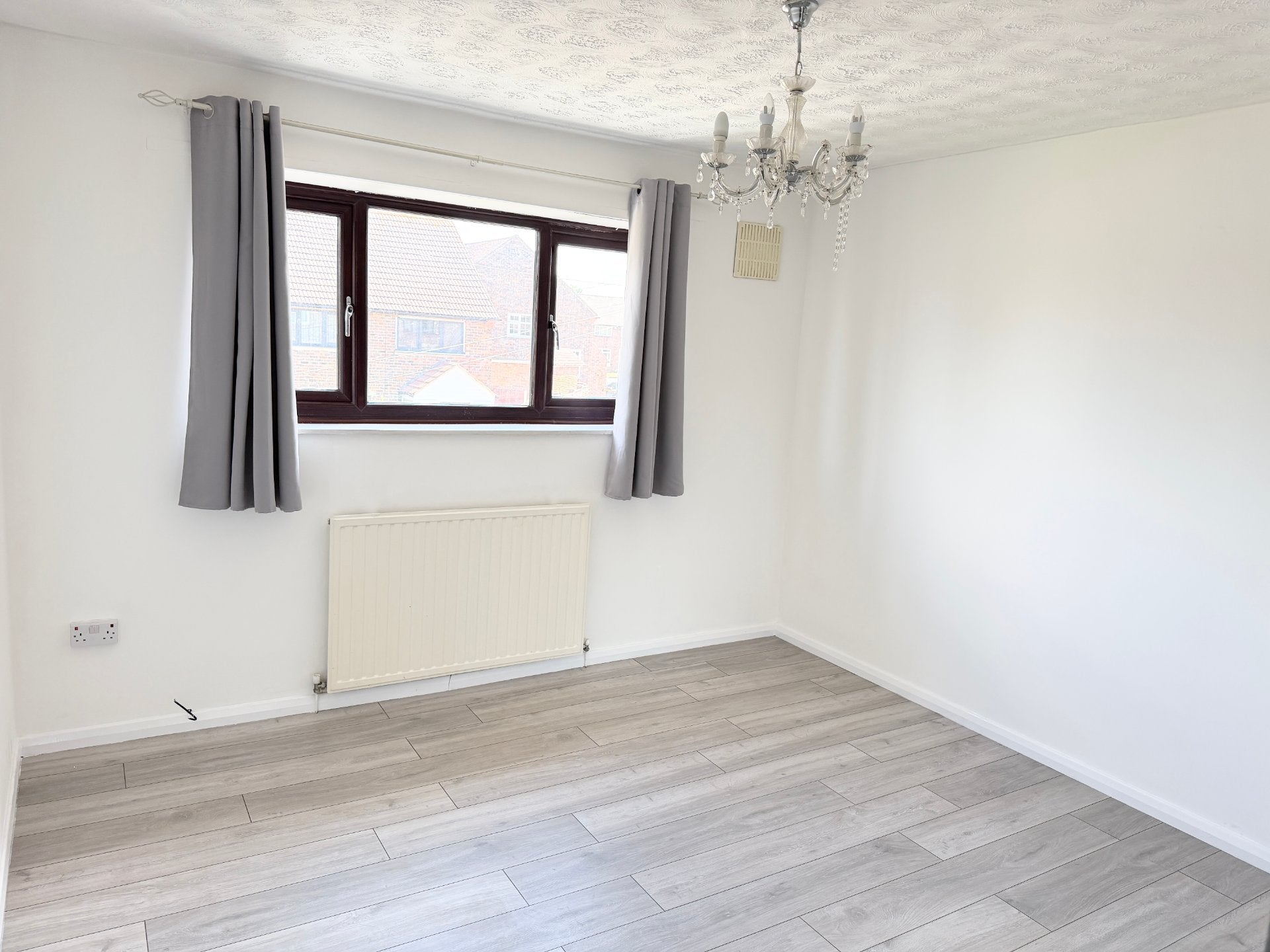 House Melksham Close in Greater London