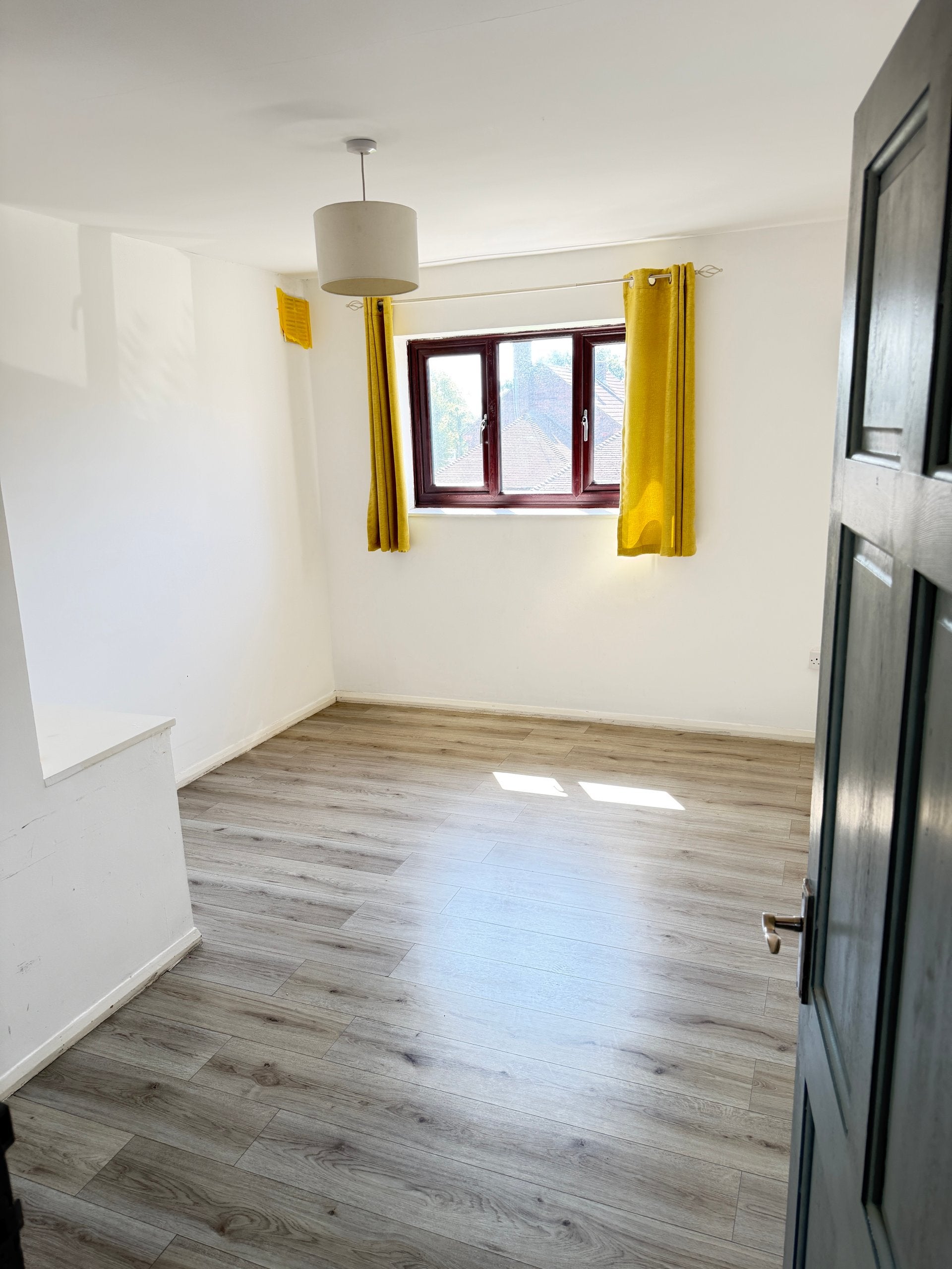 House Melksham Close in Greater London
