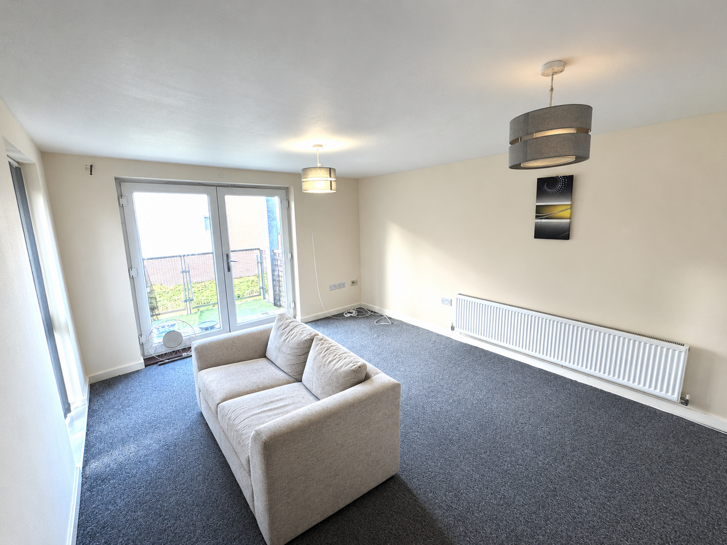 Flat Hyde Grove in Dartford