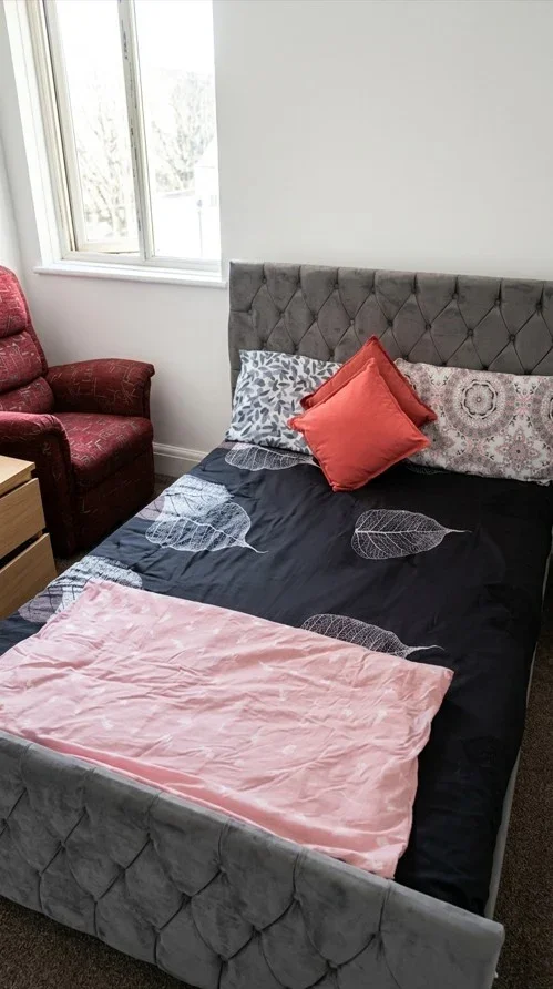 Room London Road in Greater London