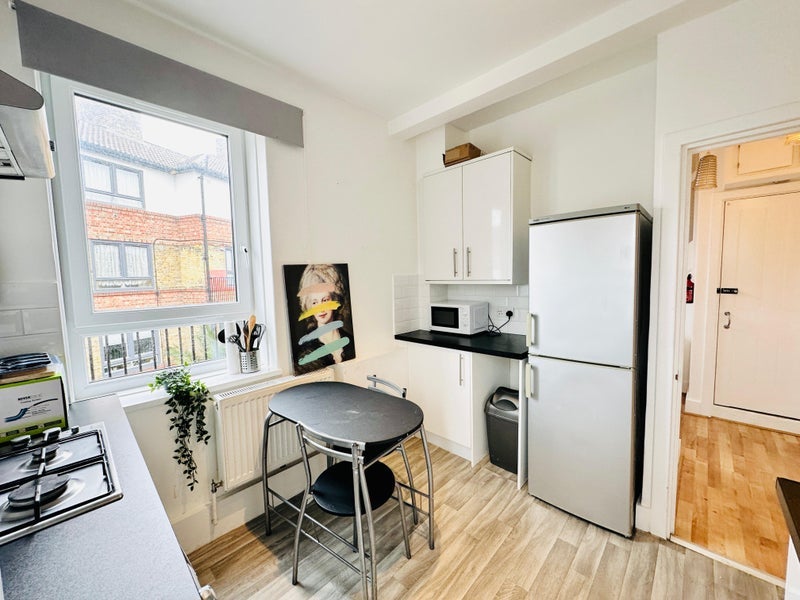 Room Weston Street in Greater London