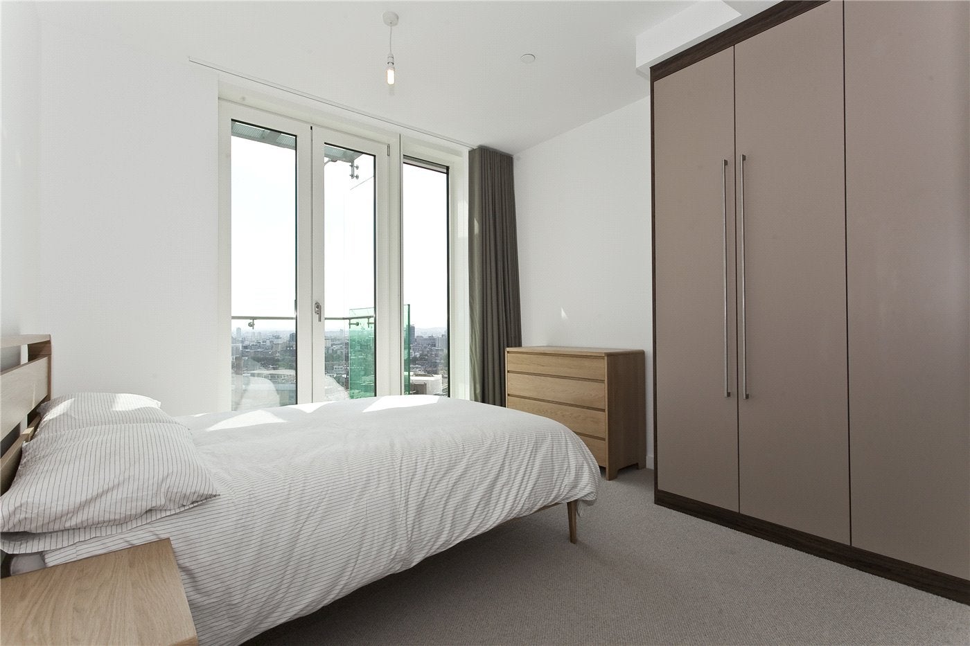 Flat Richmix Square in Greater London