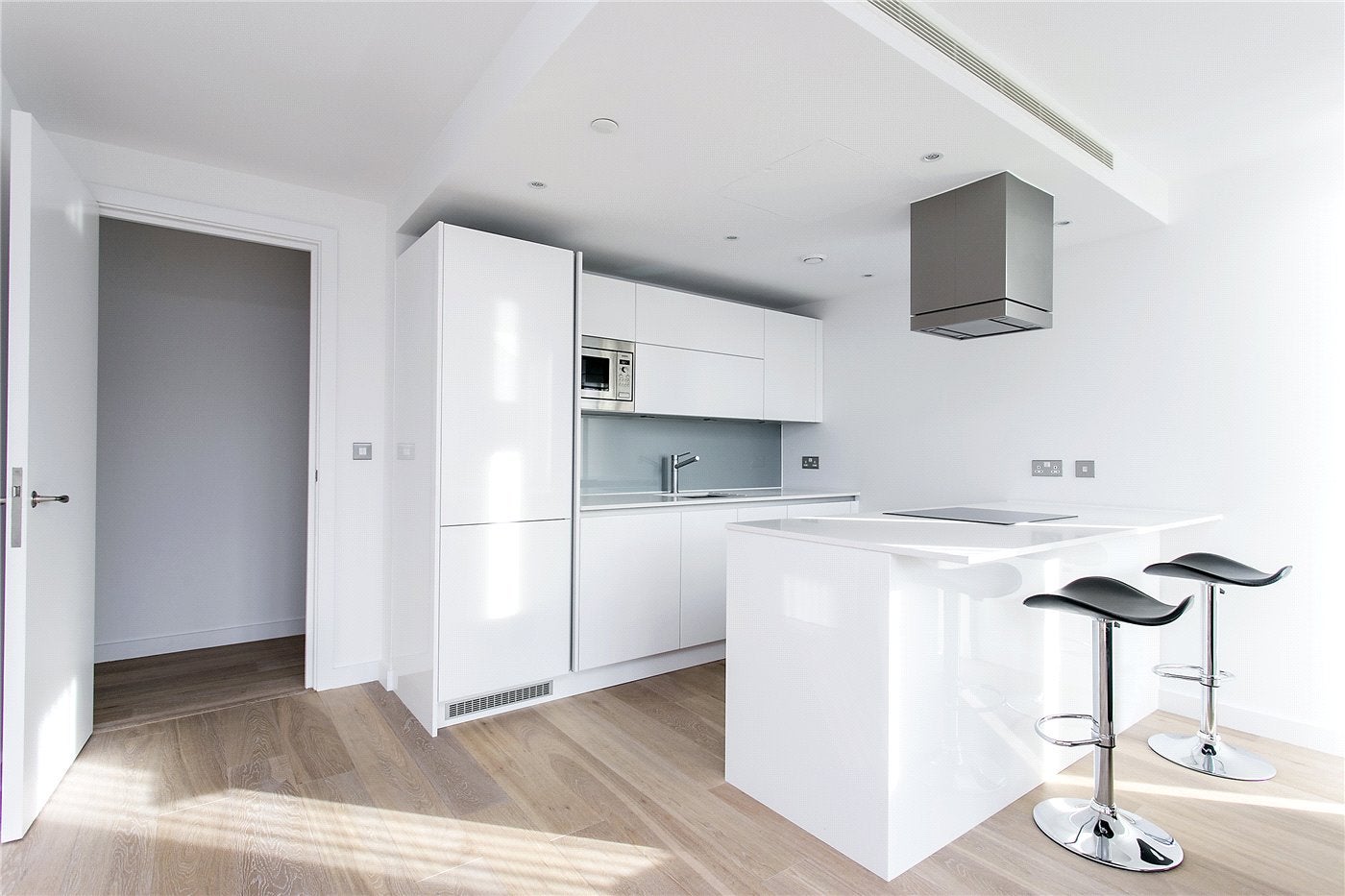 Flat Richmix Square in Greater London