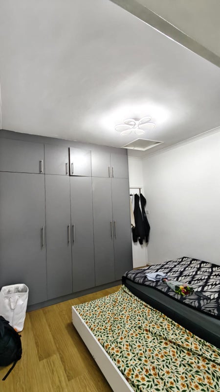 Room Meadfield Road in Slough