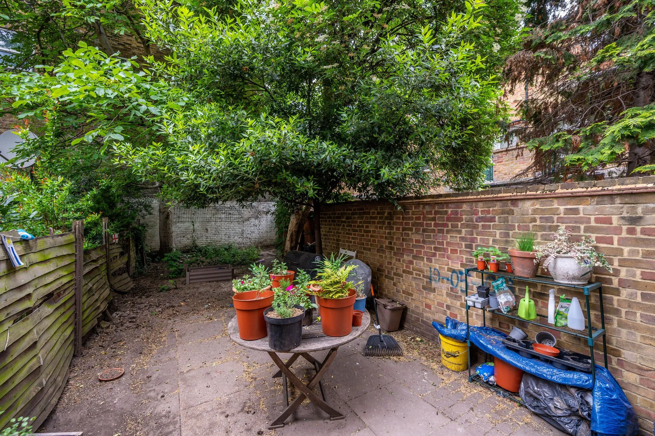 House Canterbury Place in Greater London