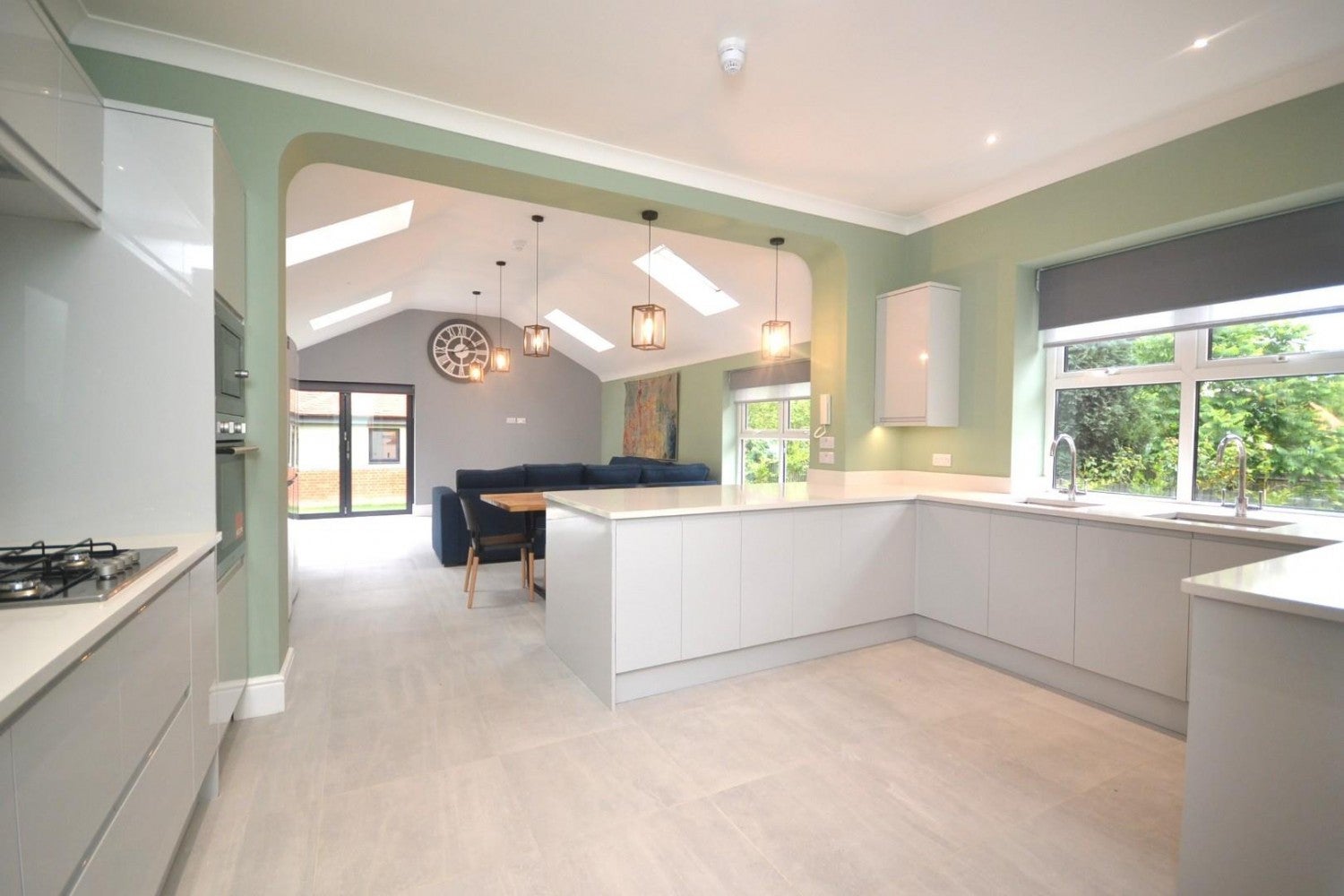 Room Shinfield Road in Reading