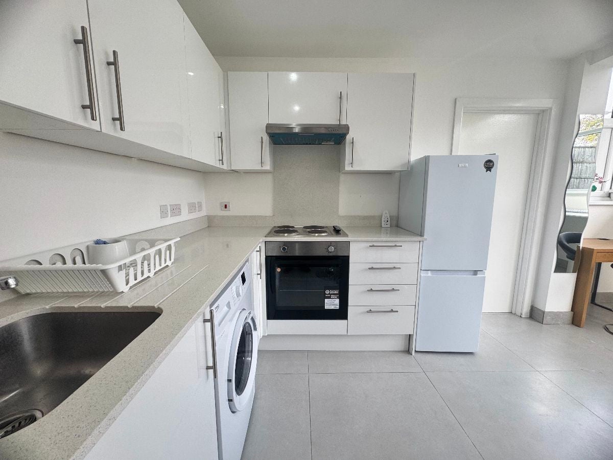 Flat Bengeworth Road in London
