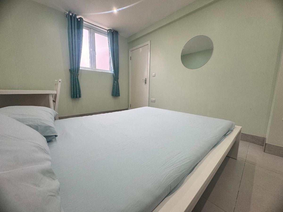 Flat Bengeworth Road in London