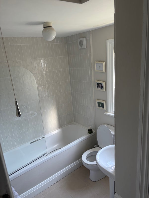 Room Bedford Hill in Greater London