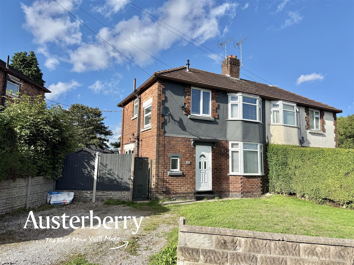 House Waterhead Road in Stoke-on-Trent