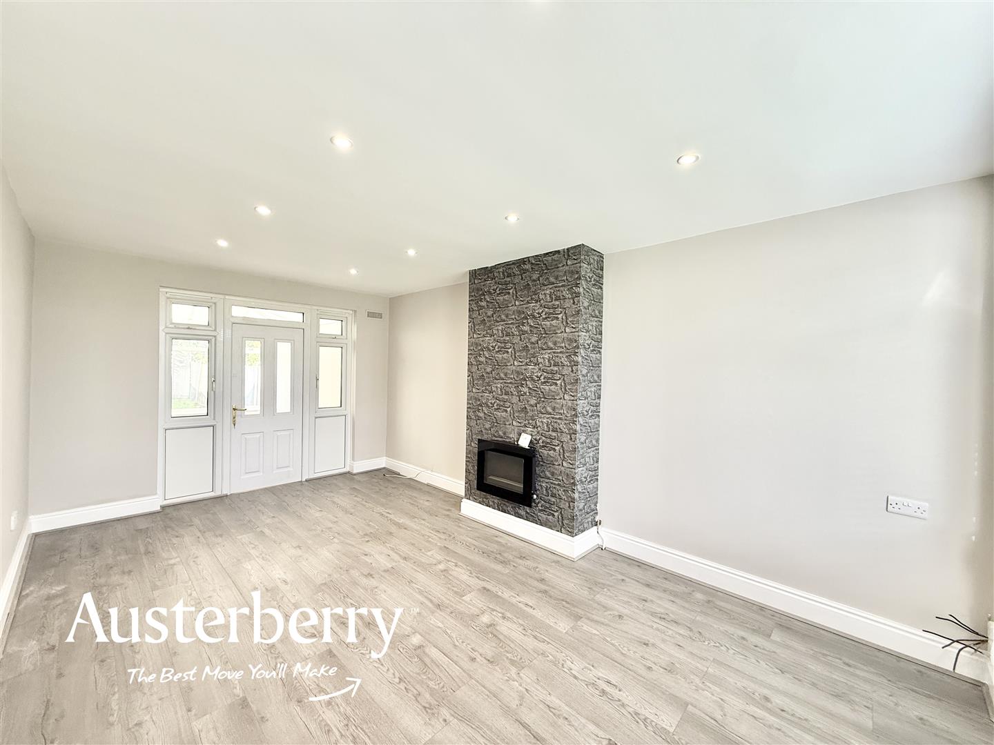 House Waterhead Road in Stoke-on-Trent