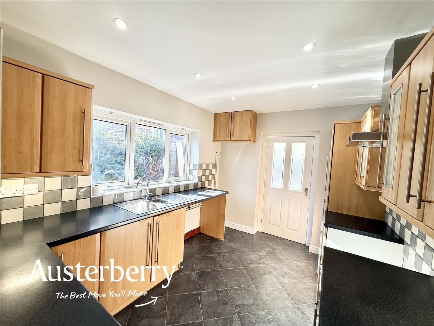 House Waterhead Road in Stoke-on-Trent