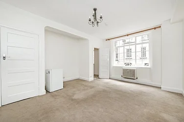 Flat Tavistock Square in Greater London