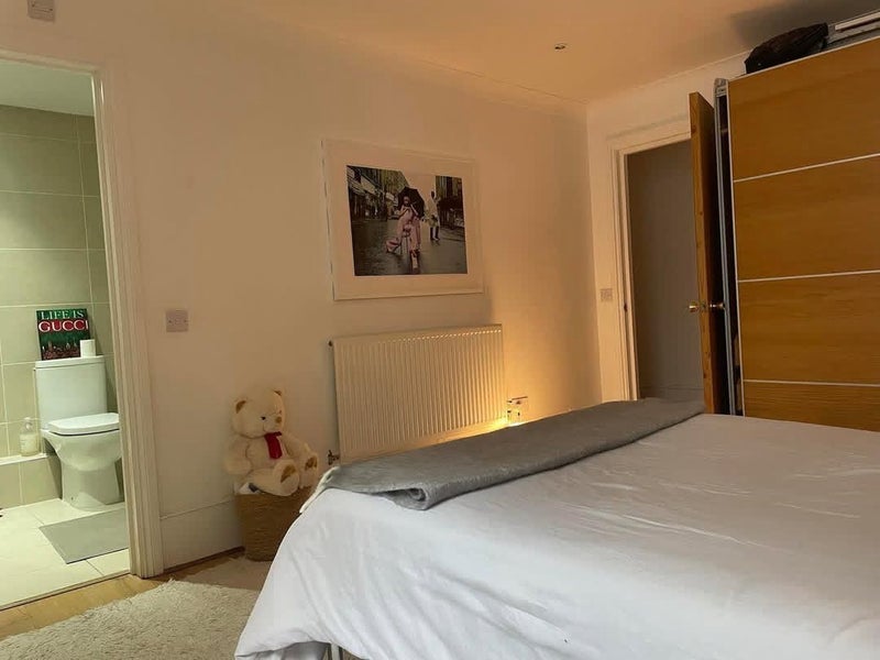 Flat Great Portland Street in City of Westminster