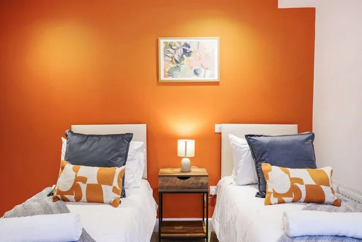 Flat Gopsall Street in Greater London