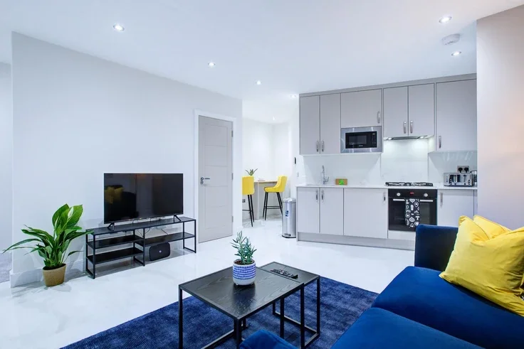 Flat Warwick Place in Greater London