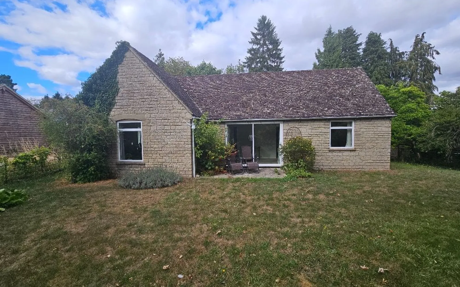House South Side in Cherwell District