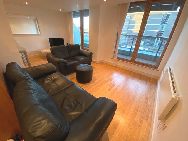 Flat Chadwick Street in Leeds