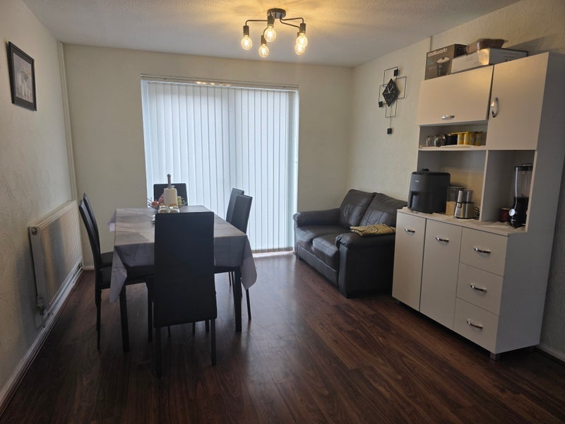 Room Tame Road in Sandwell