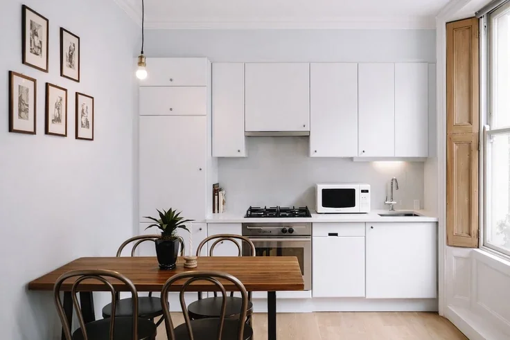 Flat Charlotte Street in Greater London