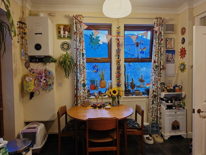 Room George And Dragon Lane in Bristol