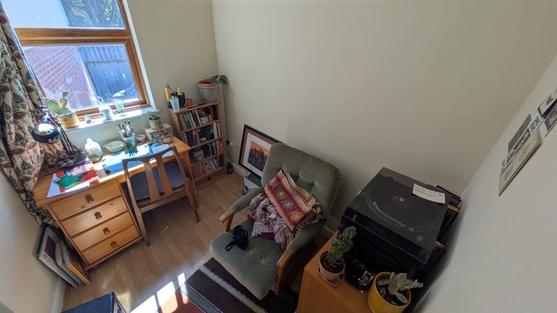 Room George And Dragon Lane in Bristol