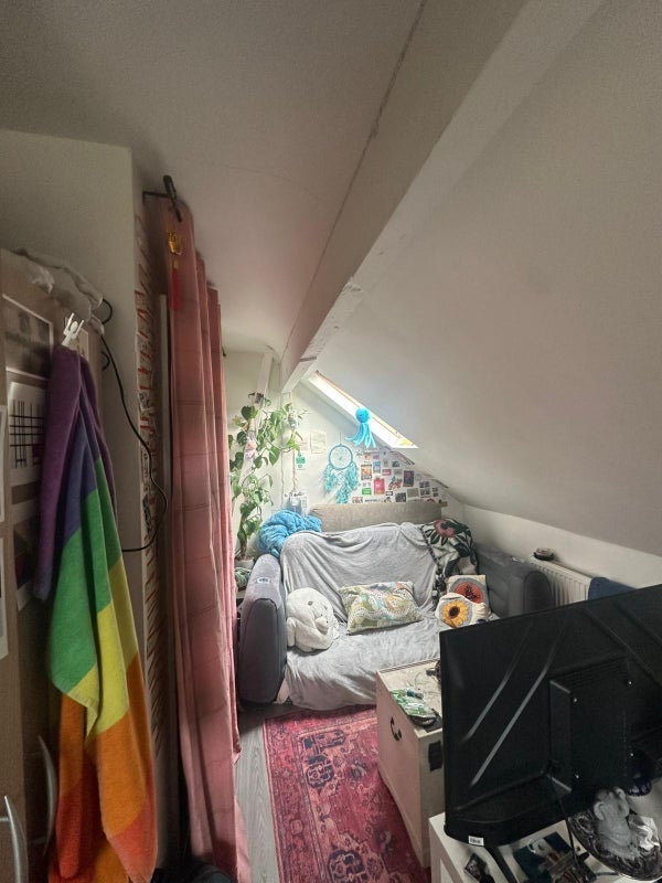 Room Talbot Road in Manchester