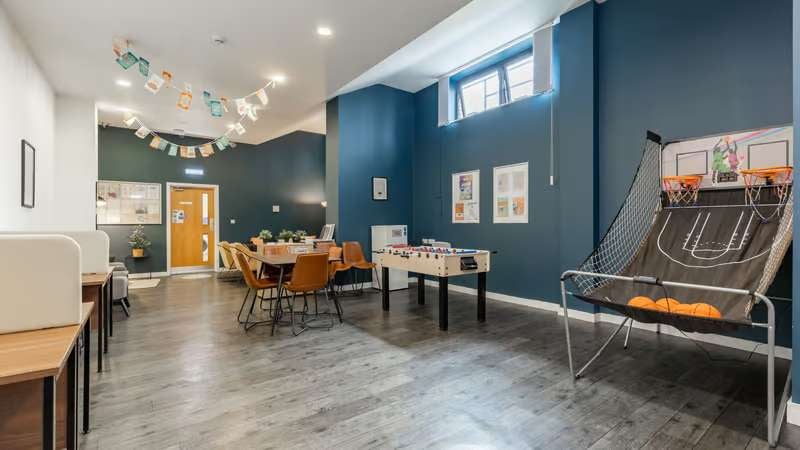 Flat Beaverbank Place in City of Edinburgh