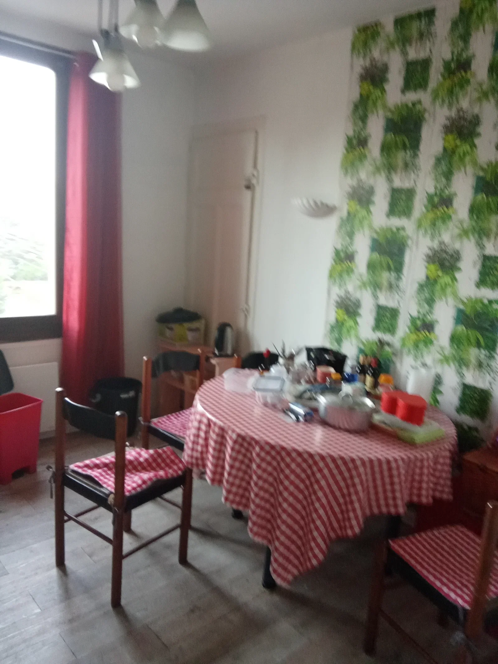Room Rue Aimé Levet in Annecy