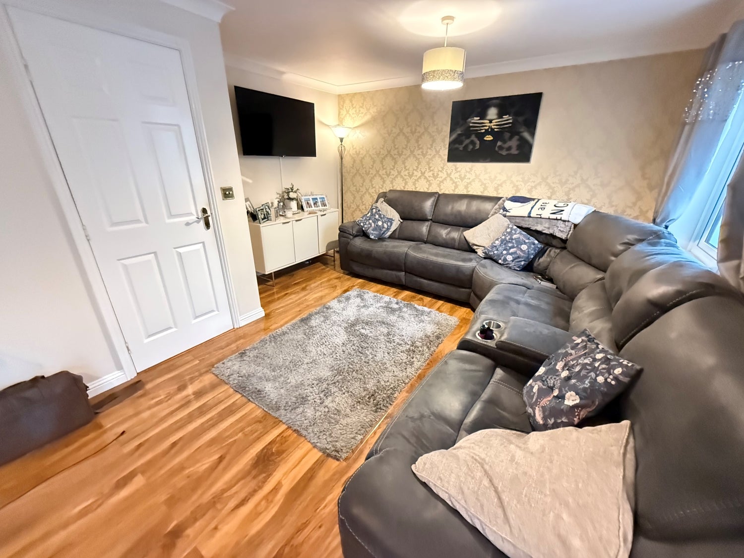 House Birchen Close in Wakefield