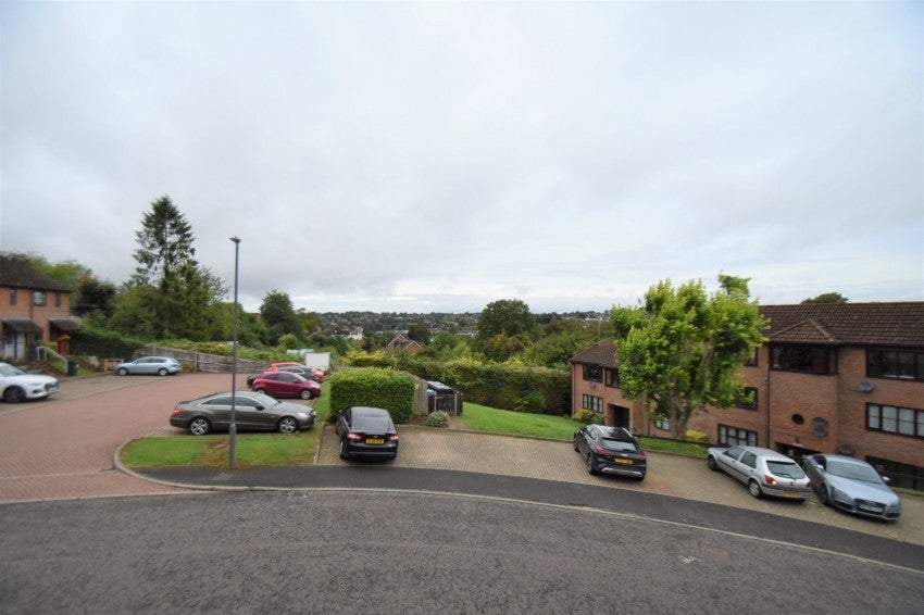 Flat Stoney Grove in Chesham