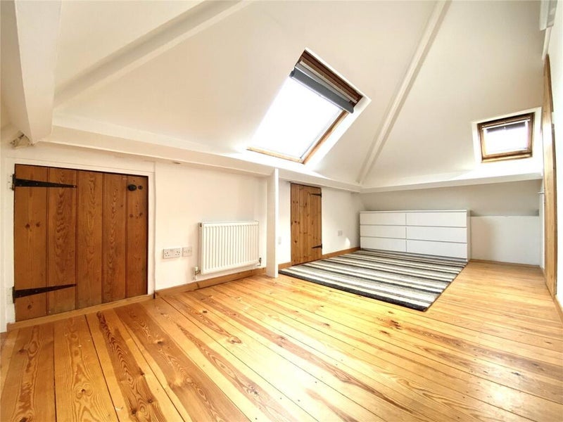 Room Theresa Avenue in Bristol