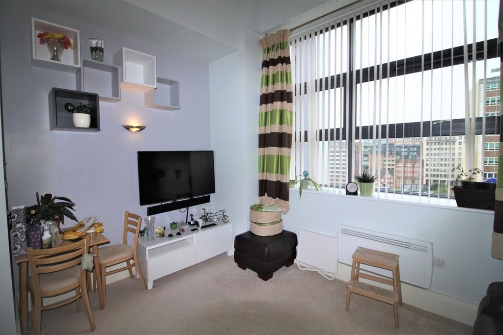 Flat Newhall Street in Birmingham