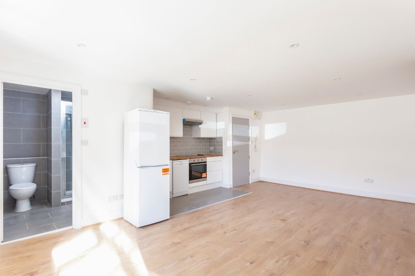 Flat Woodberry Grove in Greater London