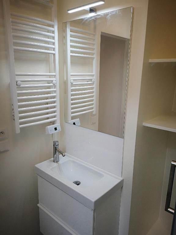 Appartement Place du Docteur Félix Lobligeois à Paris