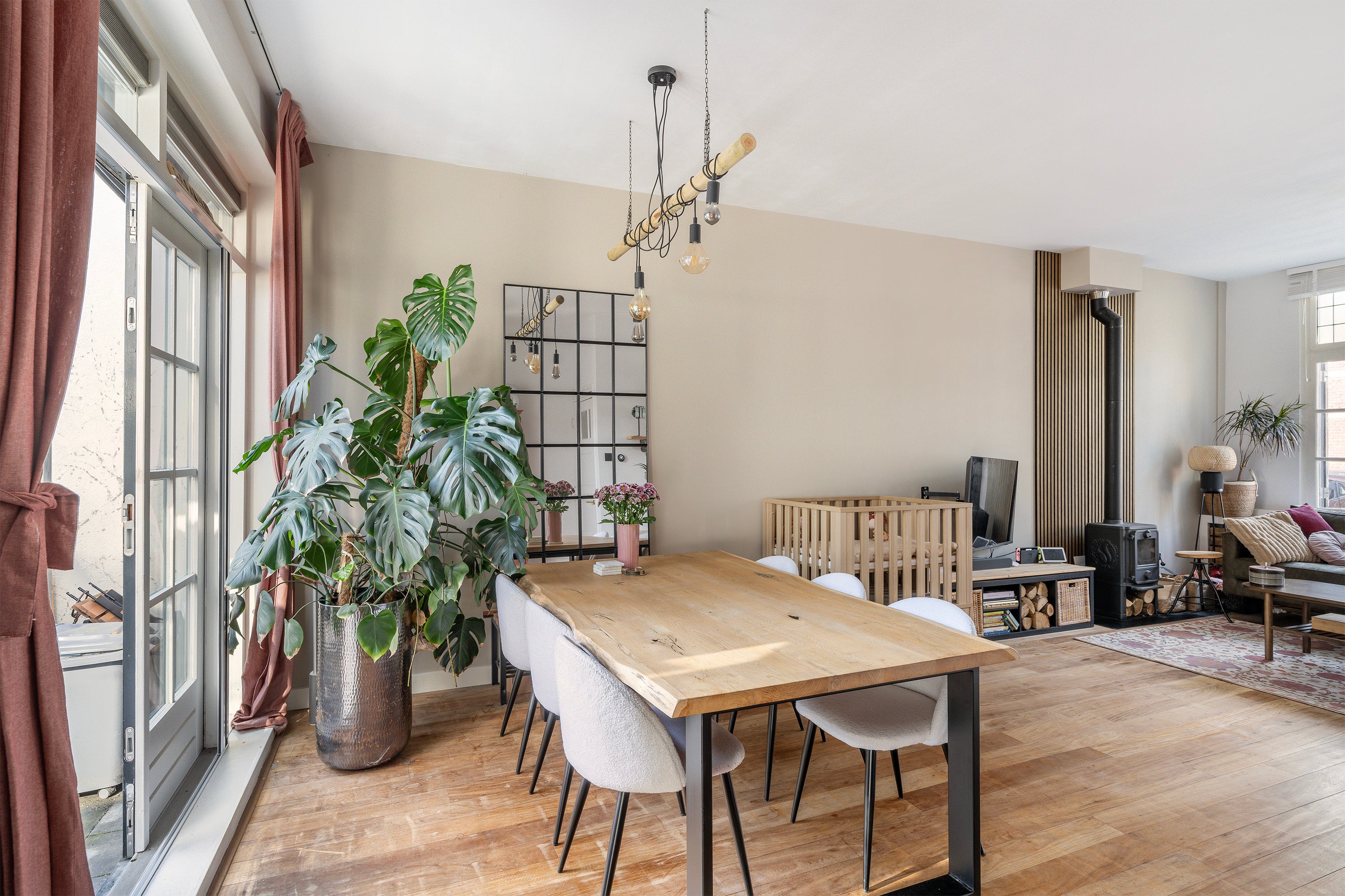 Tussenwoning te koop: Prins Hendrikstraat 17, Vlaardingen