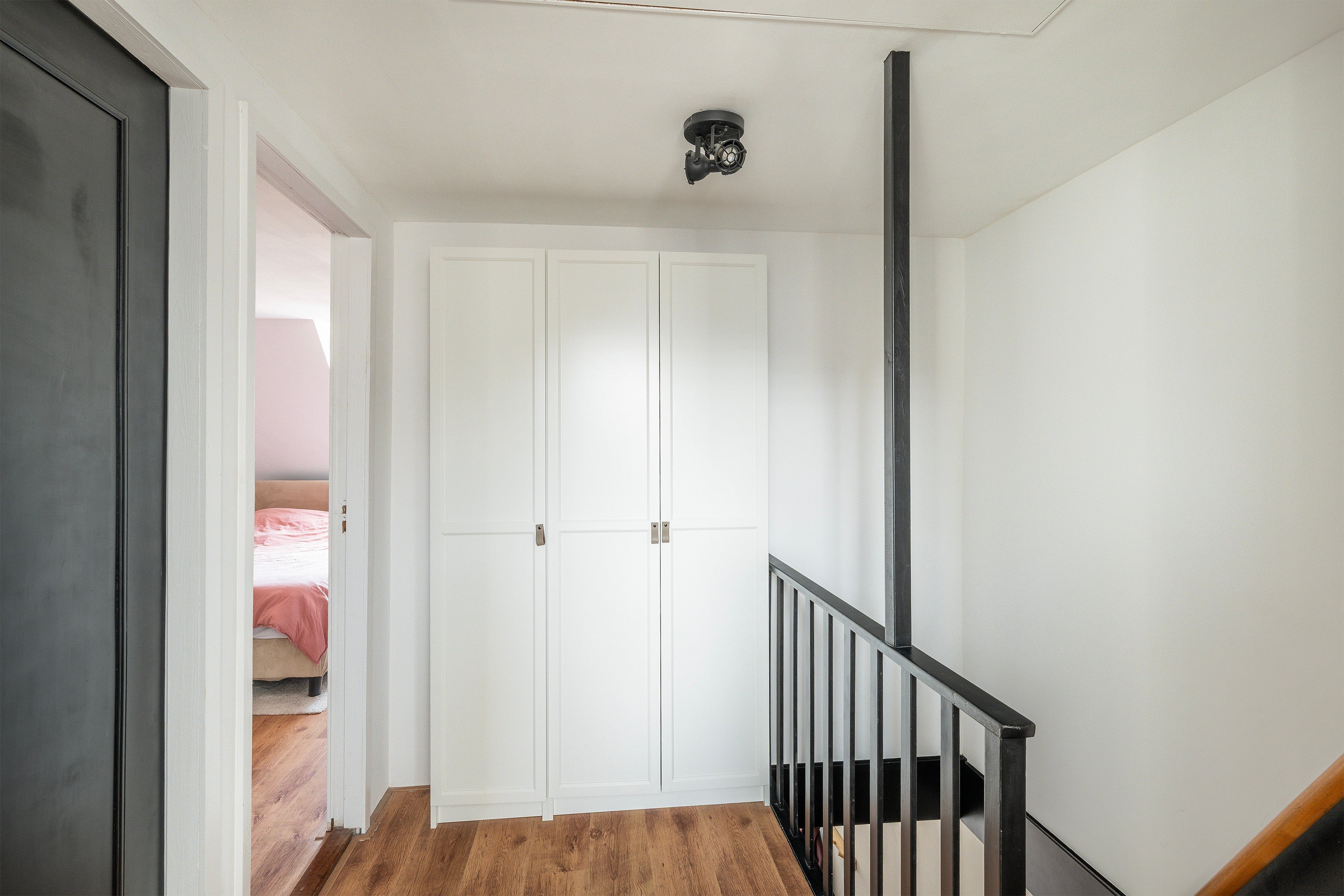 Tussenwoning te koop: Prins Hendrikstraat 17, Vlaardingen