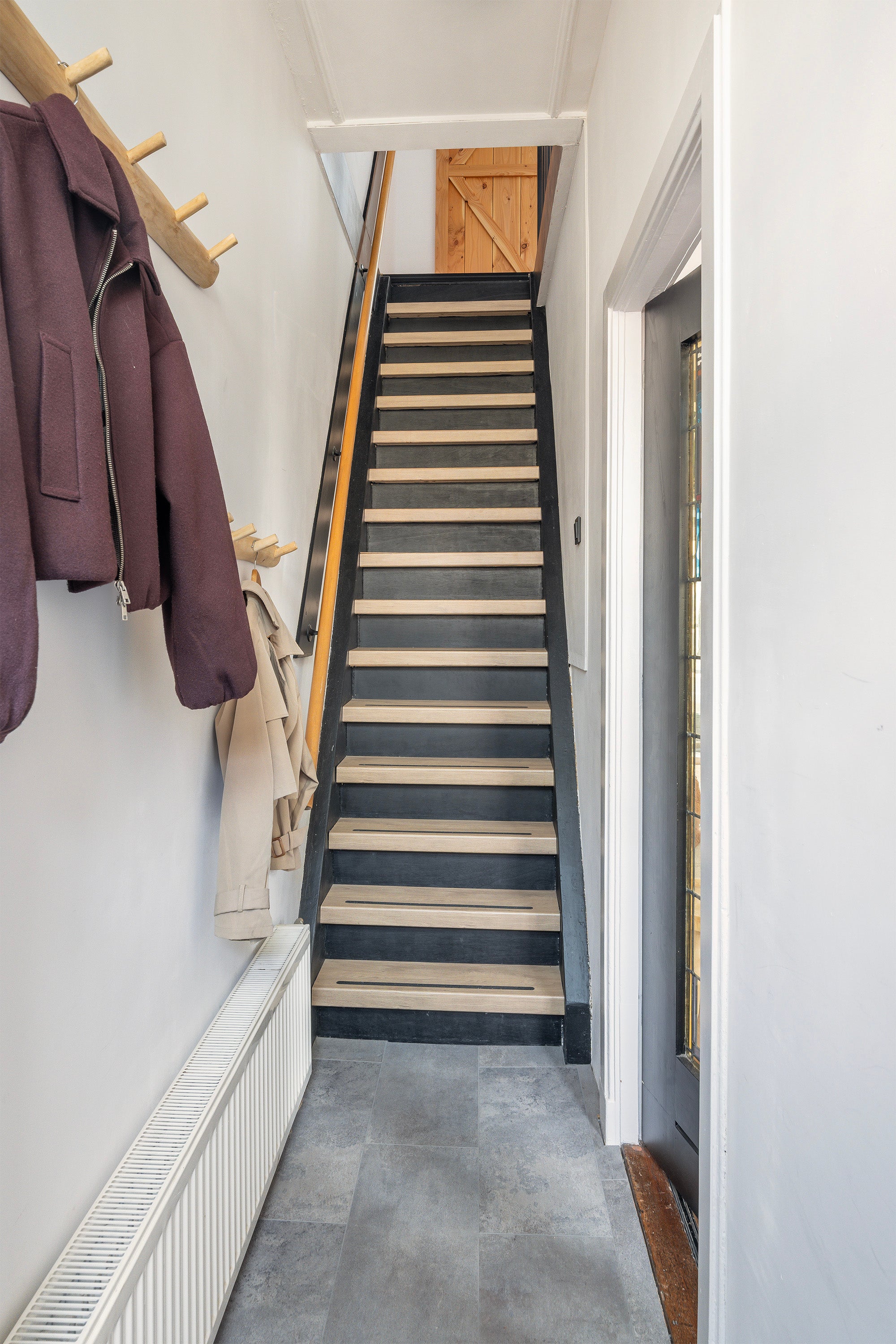 Tussenwoning te koop: Prins Hendrikstraat 17, Vlaardingen