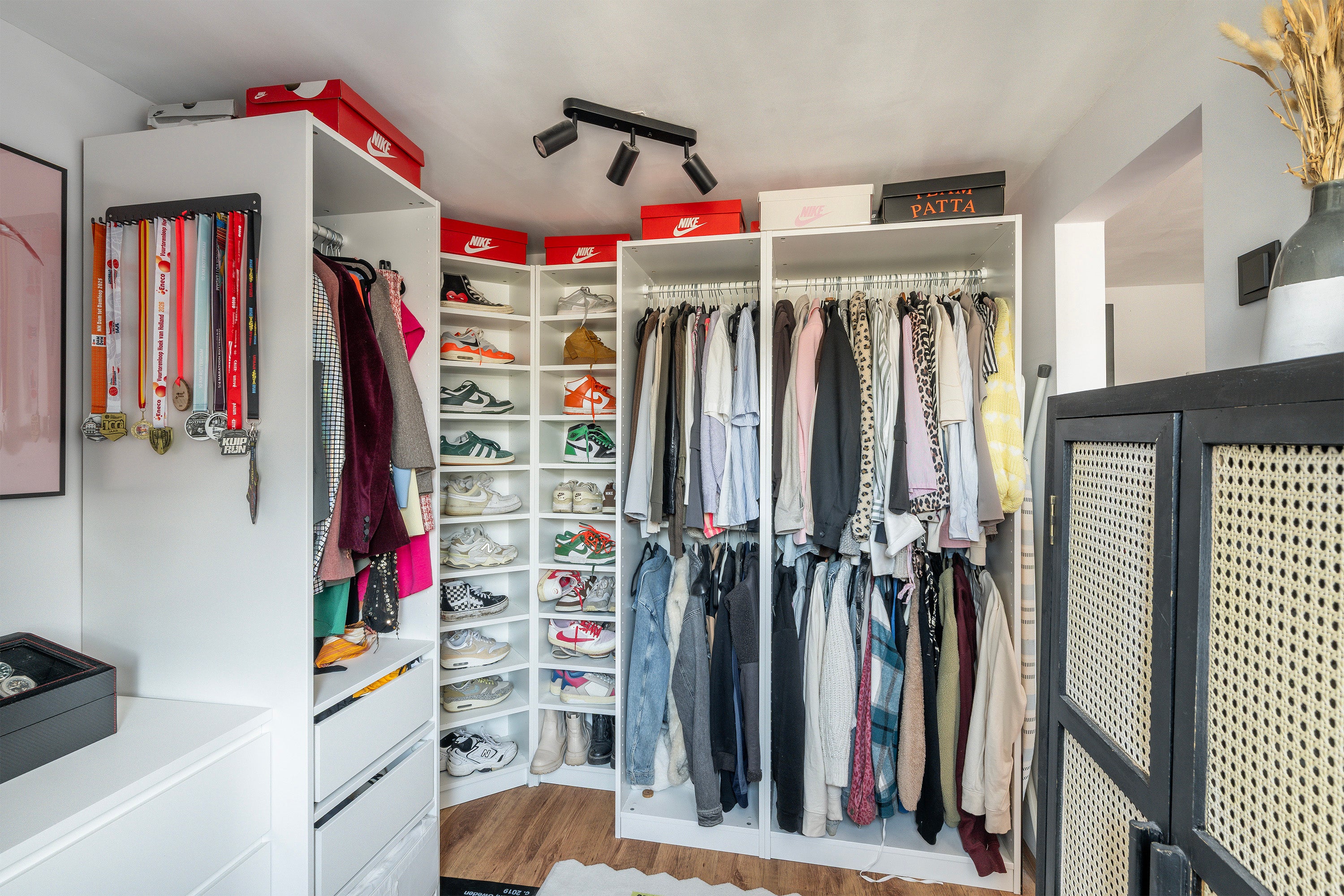 Tussenwoning te koop: Prins Hendrikstraat 17, Vlaardingen