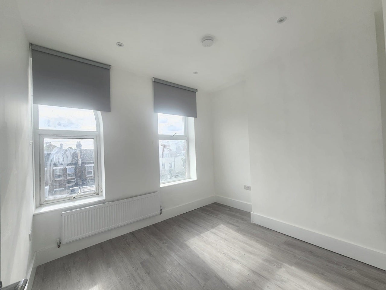 Flat Sydenham Road in Greater London