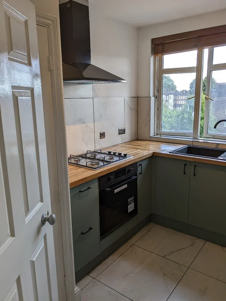 Flat Jonathan Street in Greater London
