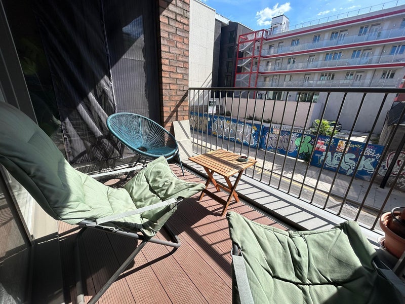 Flat Monier Road in Greater London