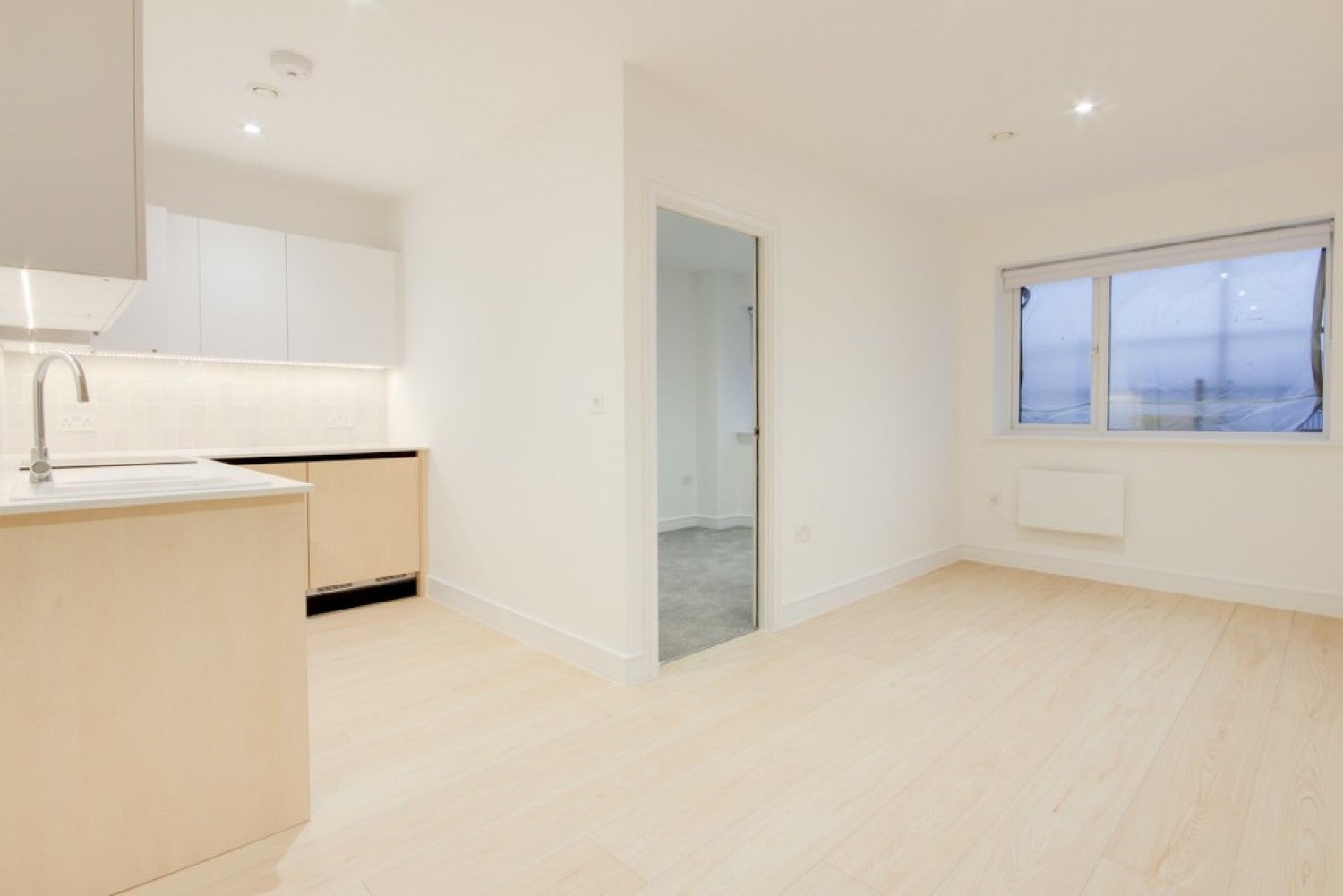 Flat Cedar Grove in Wokingham