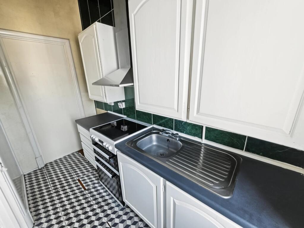Flat Alexandra Road in Newport