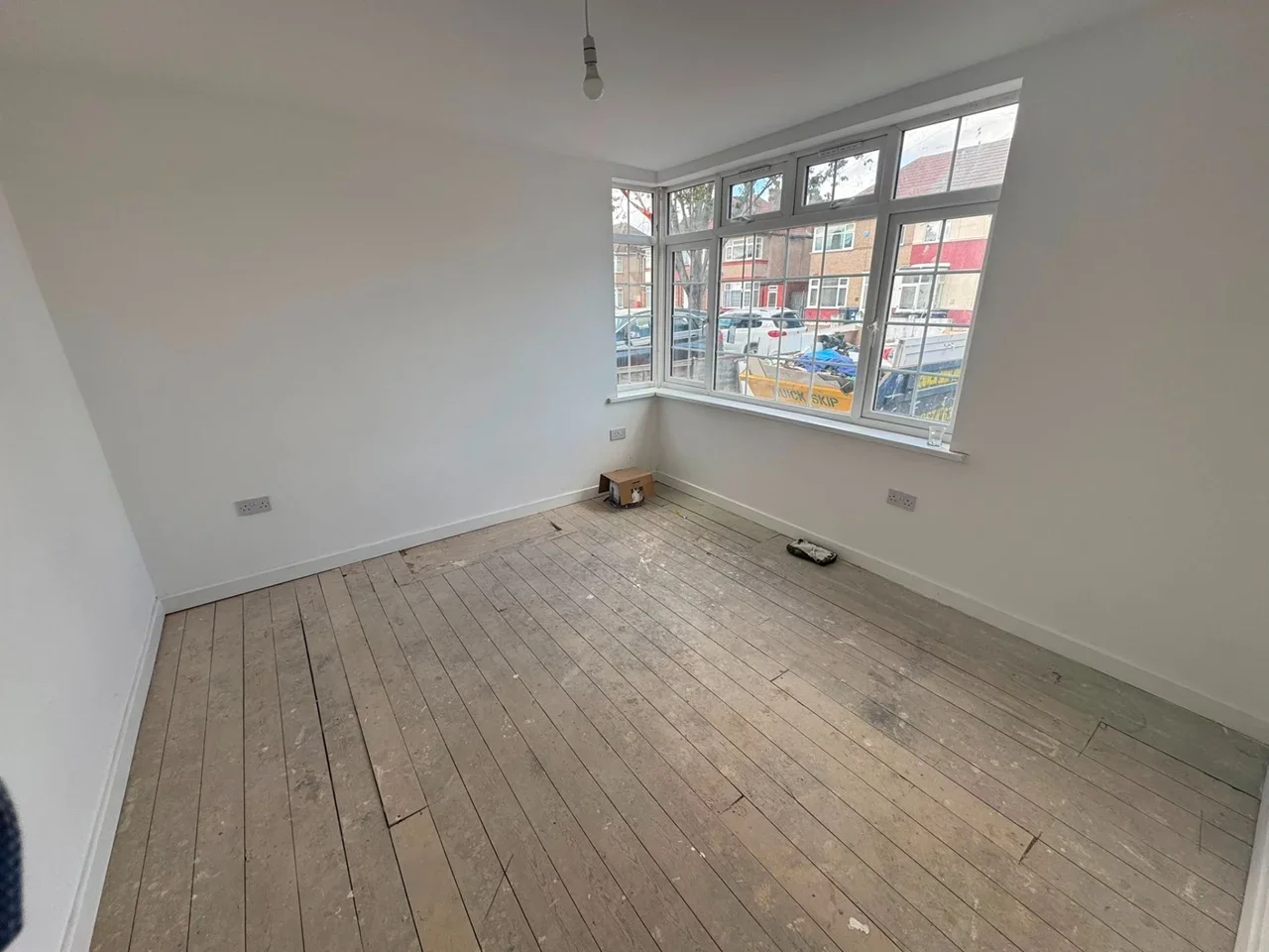 Flat Tilney Road in Greater London