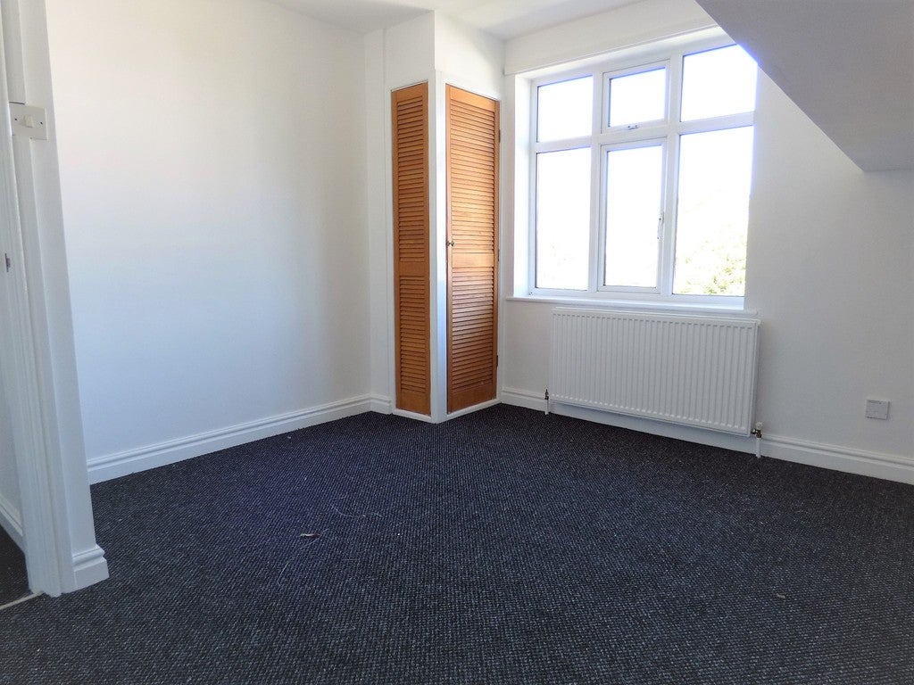Flat Marsland Road in Trafford