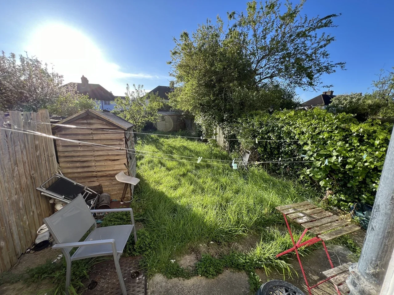 Room Cavendish Avenue in Greater London