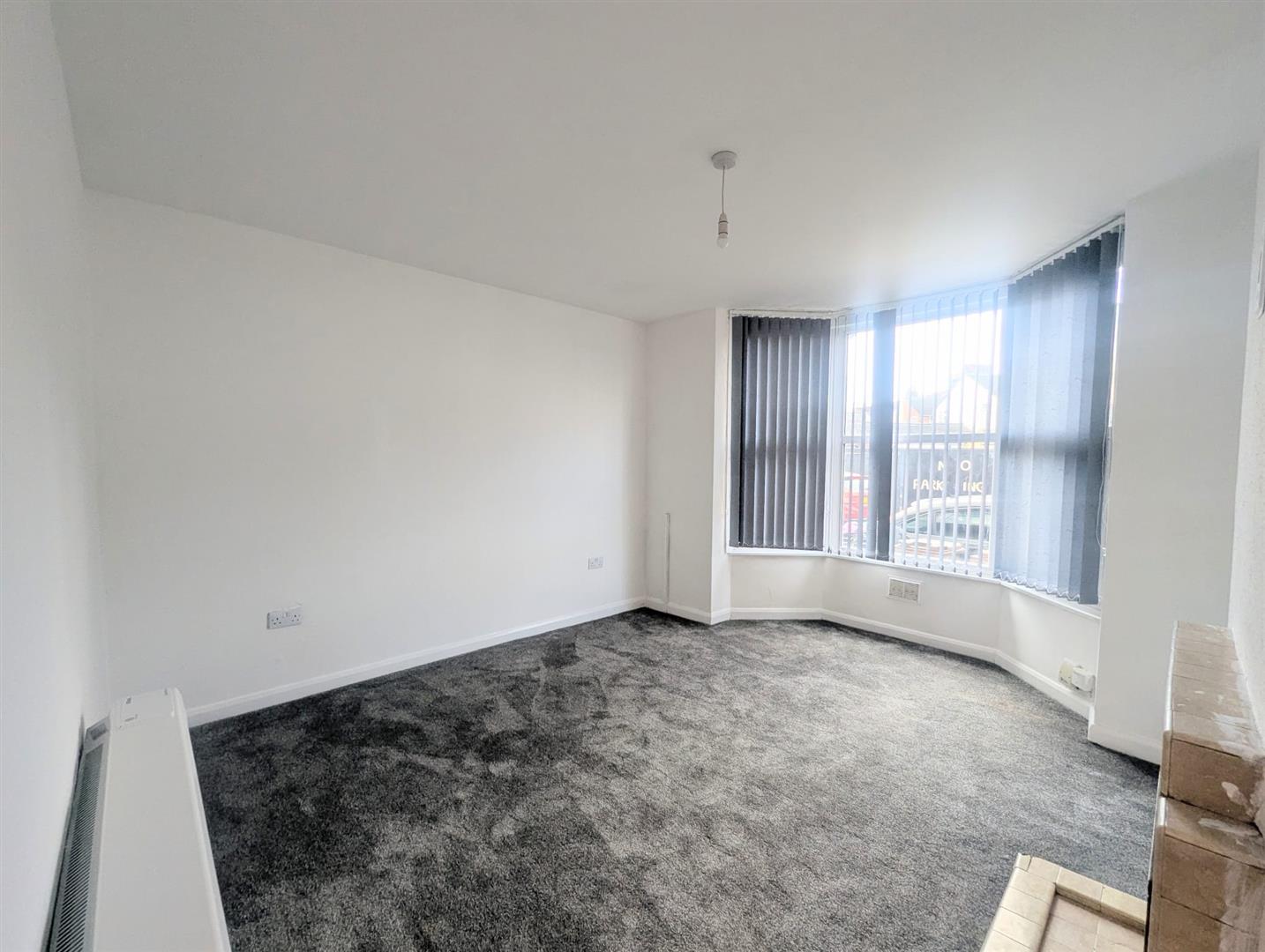 Flat Walpole Street in Wolverhampton
