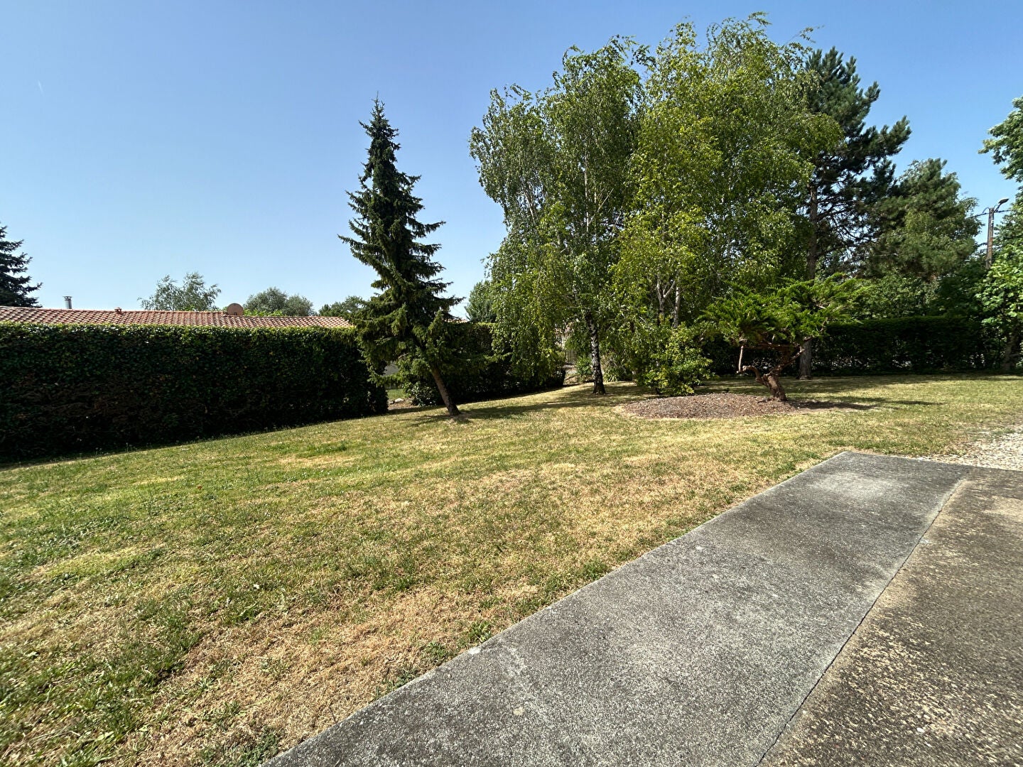 House Route de Saint-Germain in Saint-Ciers-Champagne